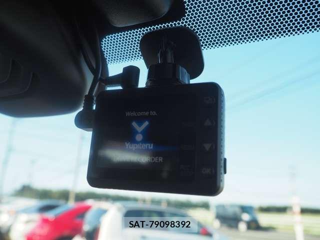Nissan X-TRAIL 2013-12 7459070-16
