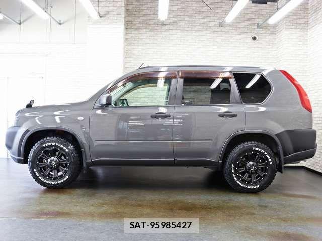 Nissan X-TRAIL 2010-05 7459048-1