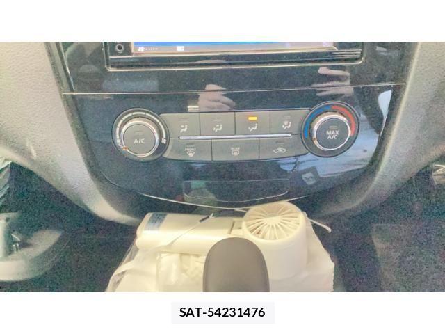 Nissan X-TRAIL 2015-09 7459077-10