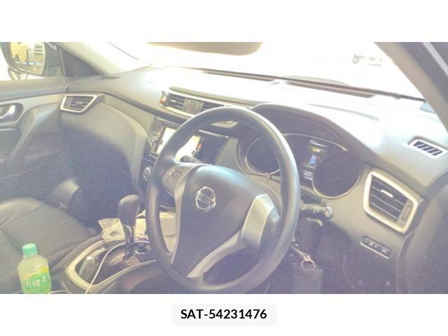 Nissan X-TRAIL 2015-09 7459077-12