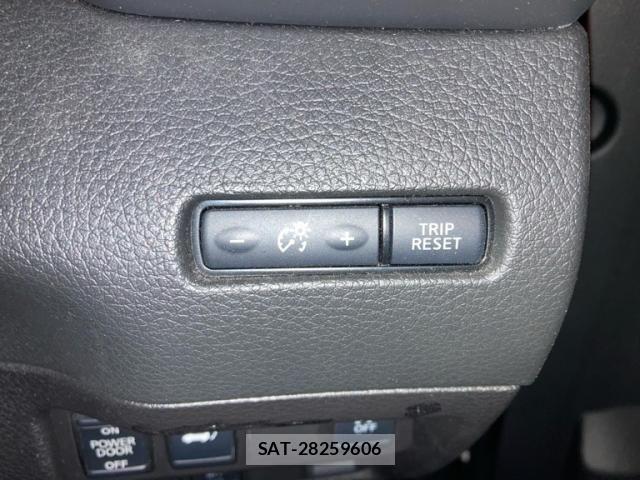 Nissan X-TRAIL 2021-06 7510546-17