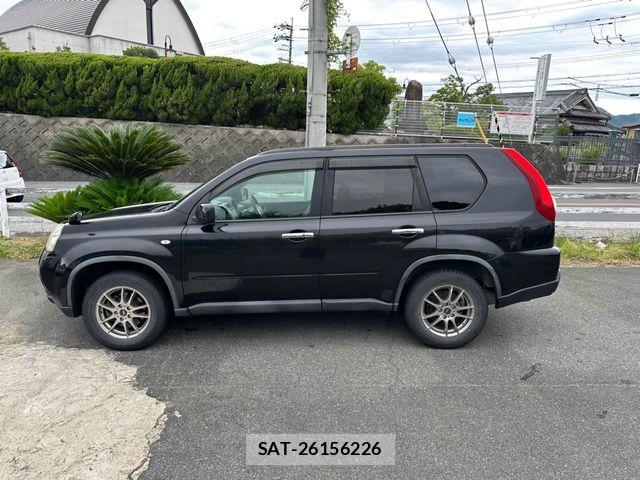 Nissan X-TRAIL 2012-01 7504041-4