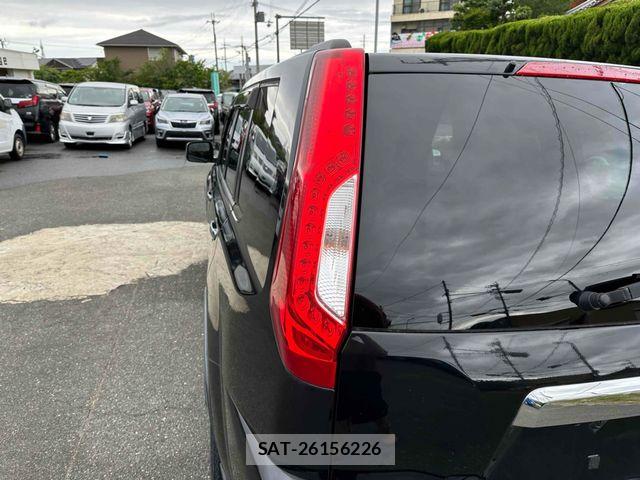 Nissan X-TRAIL 2012-01 7504041-7