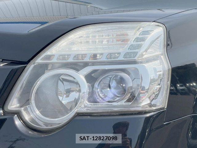 Nissan X-TRAIL 2011-11 7510568-12