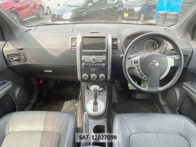 Nissan X-TRAIL 2011-11 7510568-1