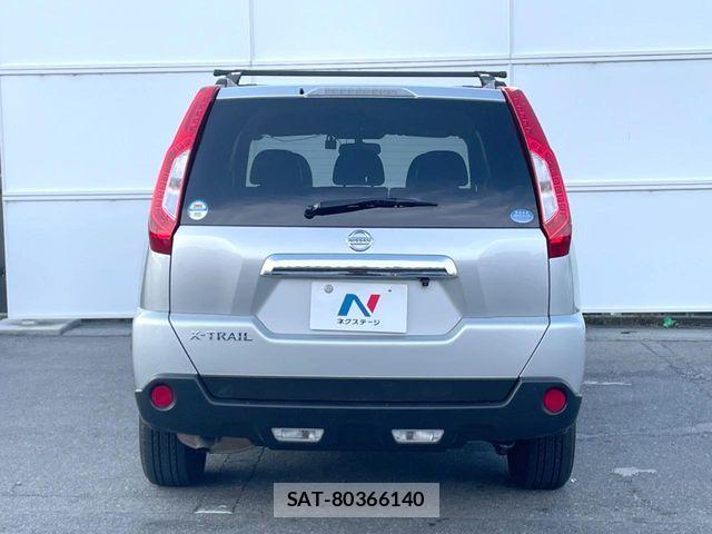 Nissan X-TRAIL 2013-09 7510566-14
