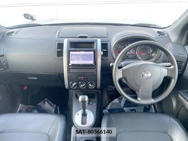 Nissan X-TRAIL 2013-09 7510566-1