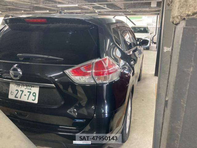 Nissan X-TRAIL 2014-03 7504044-2