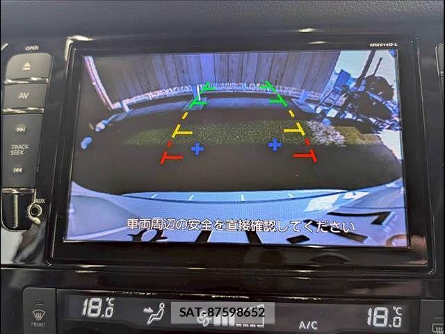 Nissan X-TRAIL 2015-02 7504009-3