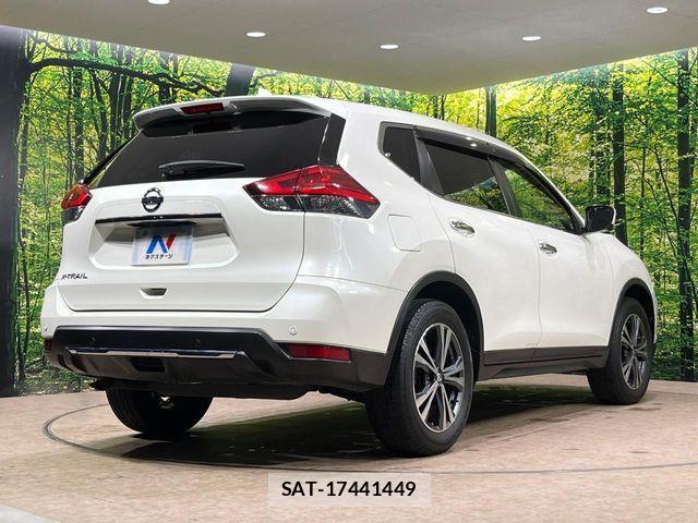 Nissan X-TRAIL 2018-01 7504032-16