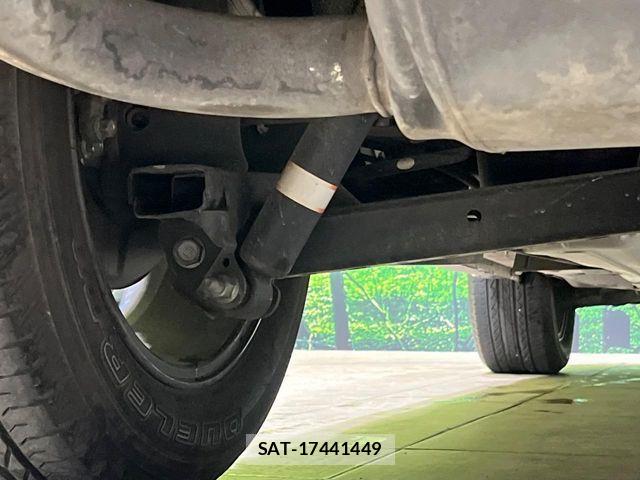 Nissan X-TRAIL 2018-01 7504032-19