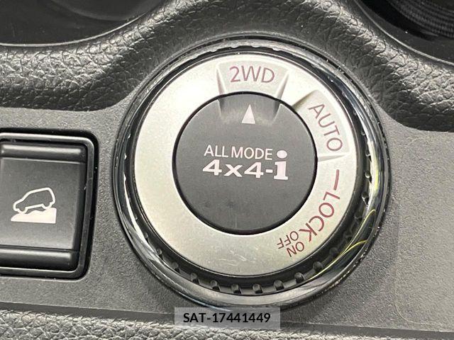 Nissan X-TRAIL 2018-01 7504032-5