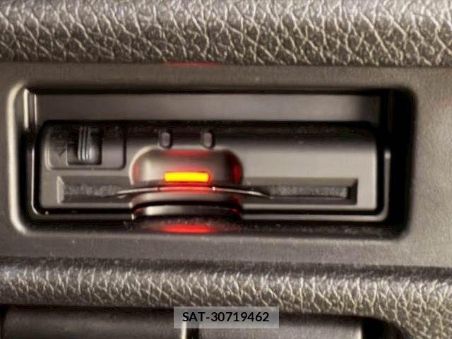 Nissan X-TRAIL 2014-07 7504028-11