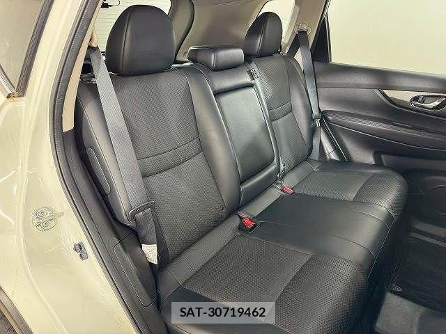 Nissan X-TRAIL 2014-07 7504028-5