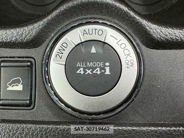 Nissan X-TRAIL 2014-07 7504028-6