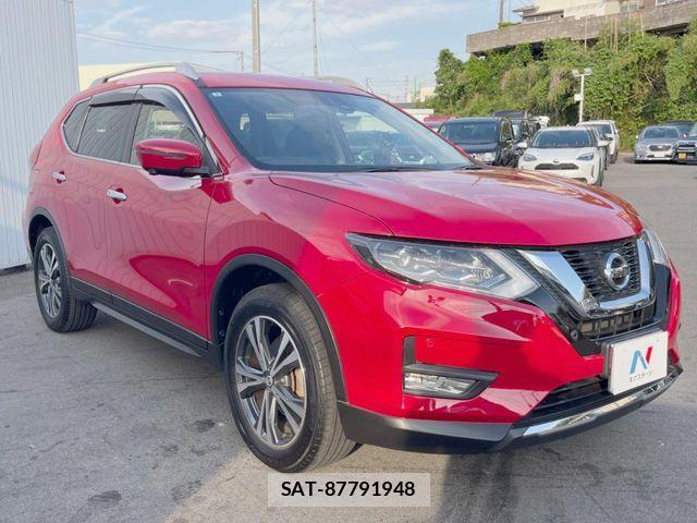 Nissan X-TRAIL 2017-07 7510567-15