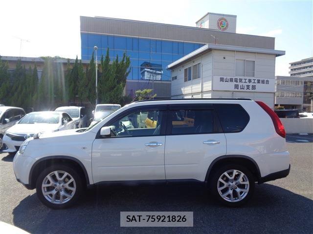 Nissan X-TRAIL 2013-06 7504039-9
