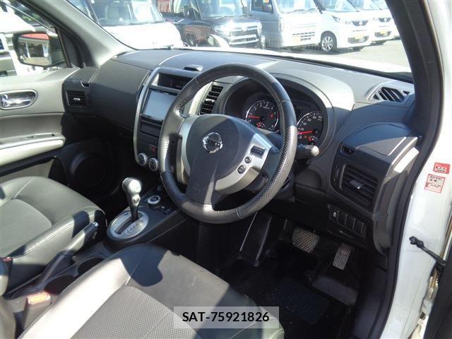 Nissan X-TRAIL 2013-06 7504039-20