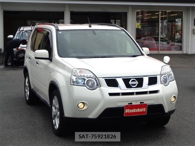 Nissan X-TRAIL 2013-06 7504039-5