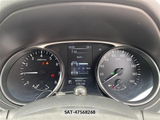 Nissan X-TRAIL 2016-02 7504024-8
