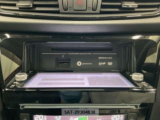 Nissan X-TRAIL 2017-09 7510547-11