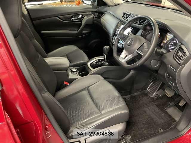 Nissan X-TRAIL 2017-09 7510547-19