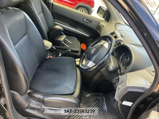 Nissan X-TRAIL 2009-10 7510569-5