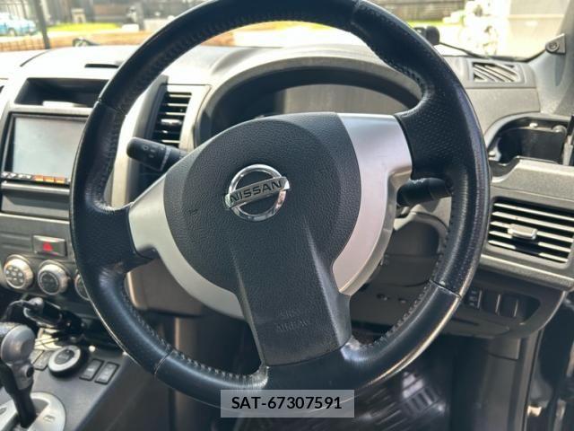 Nissan X-TRAIL 2011-09 7504047-15