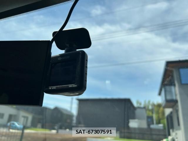 Nissan X-TRAIL 2011-09 7504047-23
