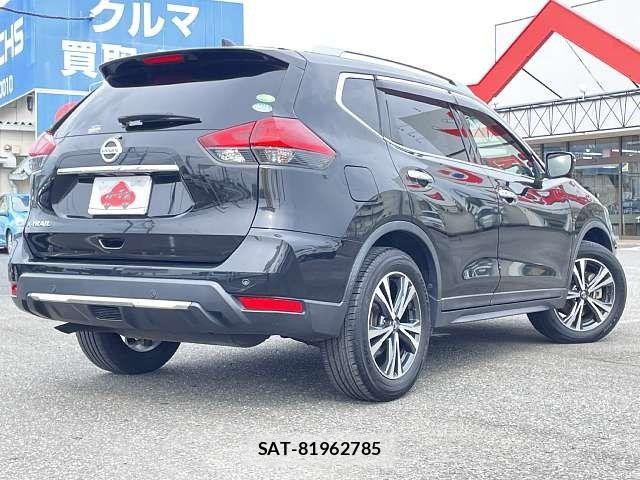 Nissan X-TRAIL 2018-03 7504036-2