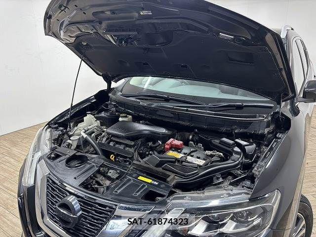 Nissan X-TRAIL 2018-05 7504000-17
