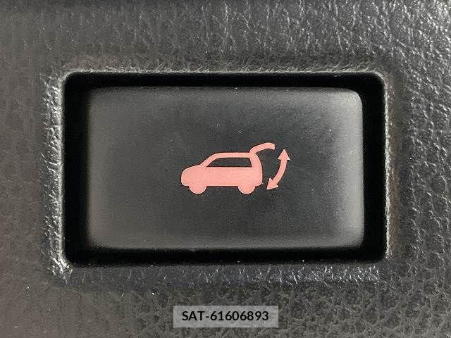 Nissan X-TRAIL 2018-05 7503998-8
