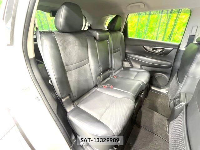 Nissan X-TRAIL 2017-12 7563116-8
