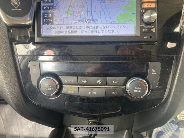 Nissan X-TRAIL 2014-03 7563121-12