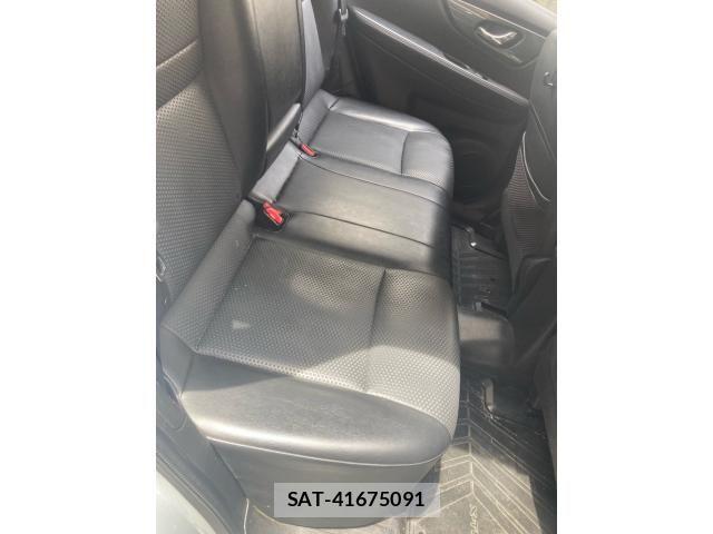 Nissan X-TRAIL 2014-03 7563121-16