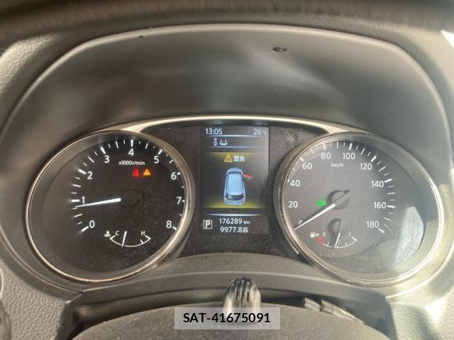 Nissan X-TRAIL 2014-03 7563121-8