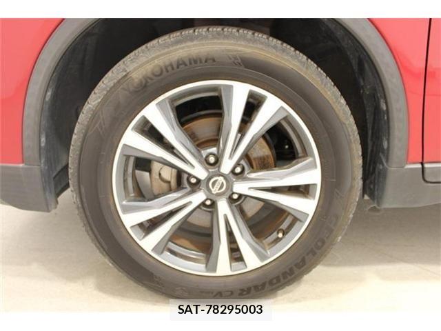 Nissan X-TRAIL 2017-11 7563117-25