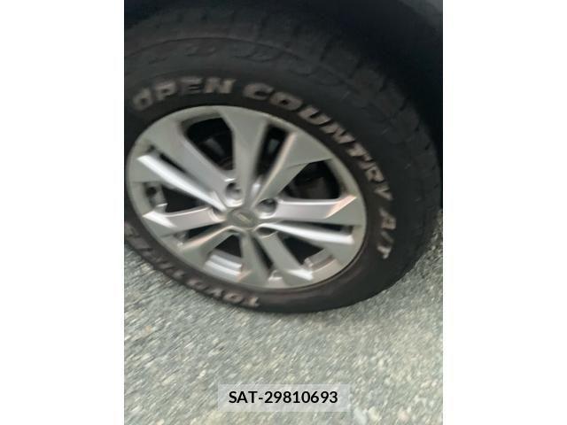 Nissan X-TRAIL 2015-11 7563118-3