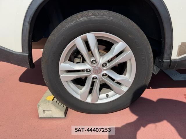 Nissan X-TRAIL 2011-09 7563122-9