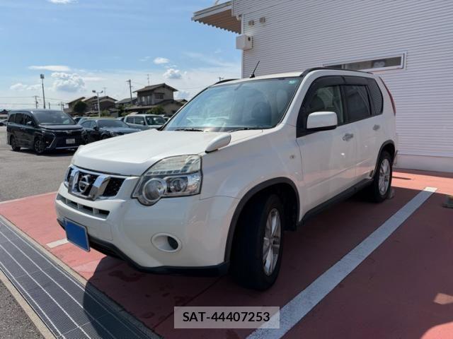 Nissan X-TRAIL 2011-09 7563122-1