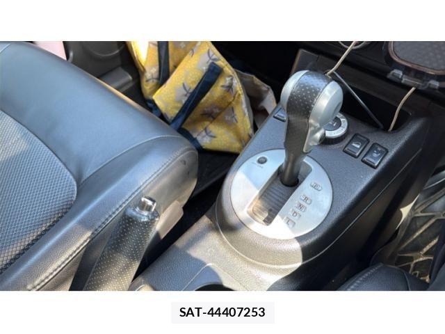Nissan X-TRAIL 2011-09 7563122-19