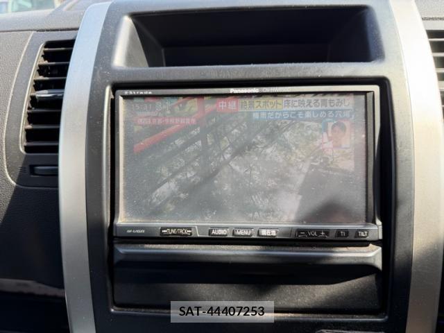 Nissan X-TRAIL 2011-09 7563122-22
