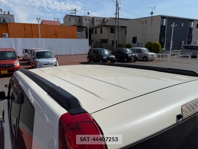 Nissan X-TRAIL 2011-09 7563122-4