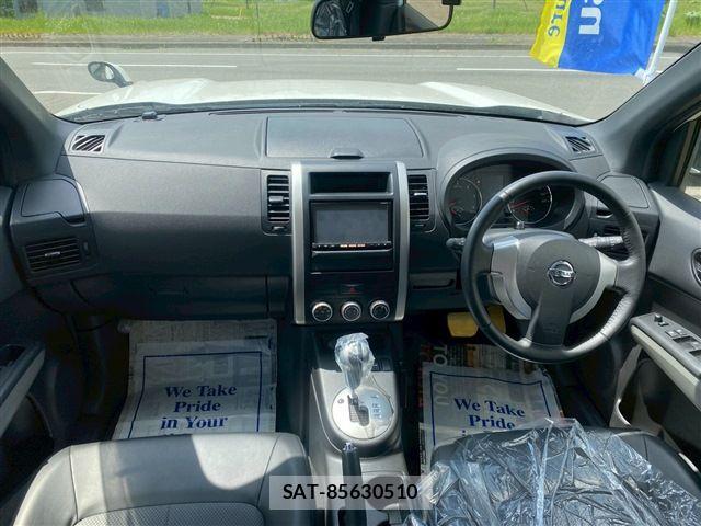 Nissan X-TRAIL 2013-07 7563119-15