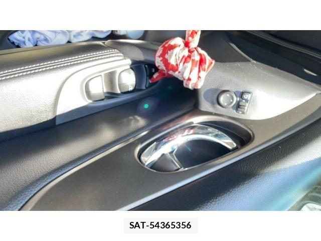 Nissan X-TRAIL 2015-10 7621553-10