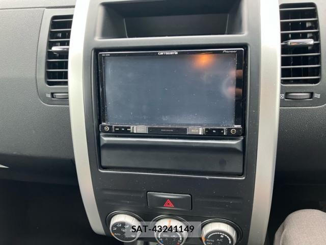 Nissan X-TRAIL 2010-03 7621563-3