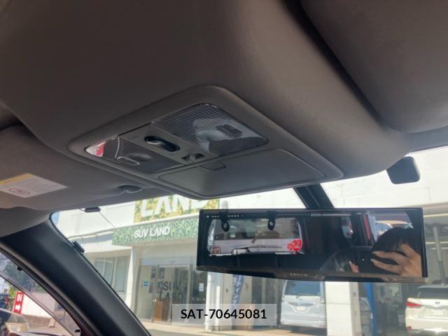 Nissan X-TRAIL 2011-08 7621558-24