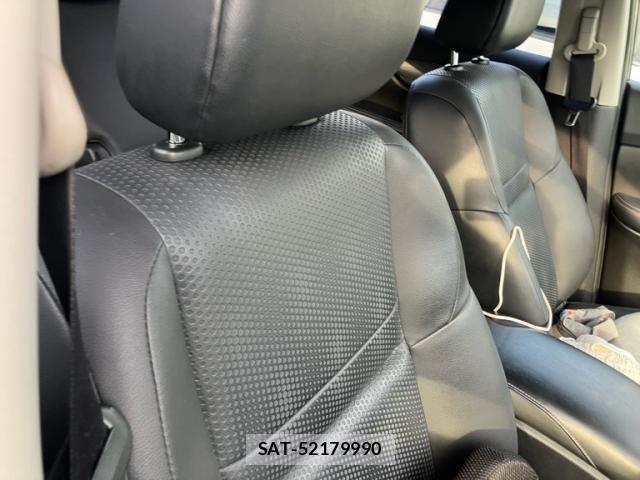 Nissan X-TRAIL 2016-01 7621552-11