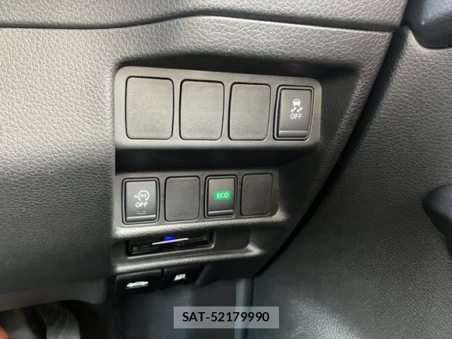 Nissan X-TRAIL 2016-01 7621552-22