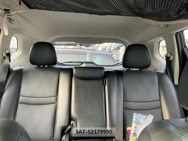 Nissan X-TRAIL 2016-01 7621552-23